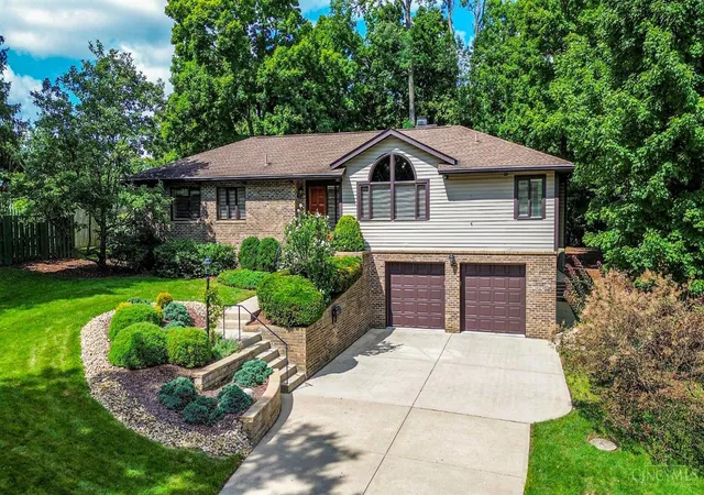 2nd image of 5209 Oakhill Ln, Green Twp, OH 45247 | MLS# 1889641