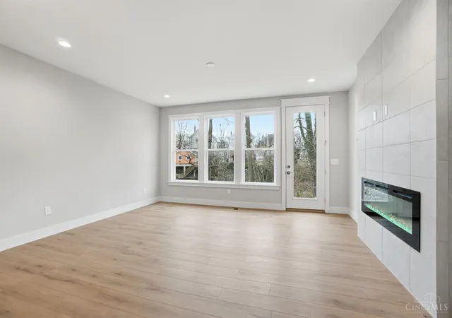 Photo 3 of Single family home for sale at 3309 Bach Ave, Cincinnati, OH 45209 | MLS# 1888864 | Listing updated on 2026-08-07
