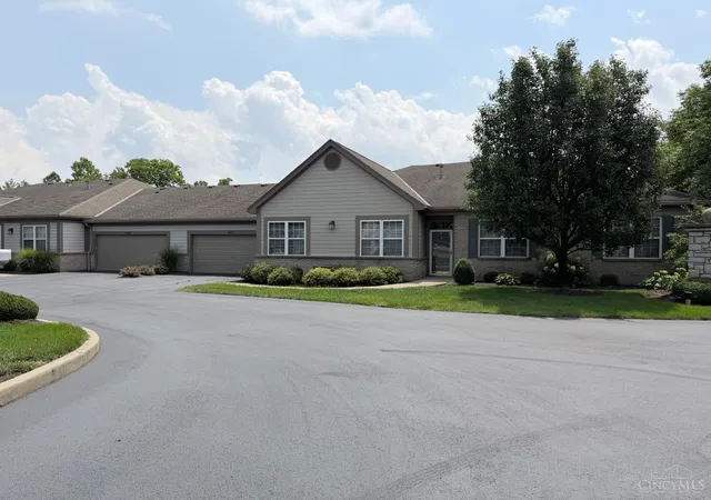 1st image of 8407 Arbor Ln, West Chester, OH 45069 | MLS# 1889833