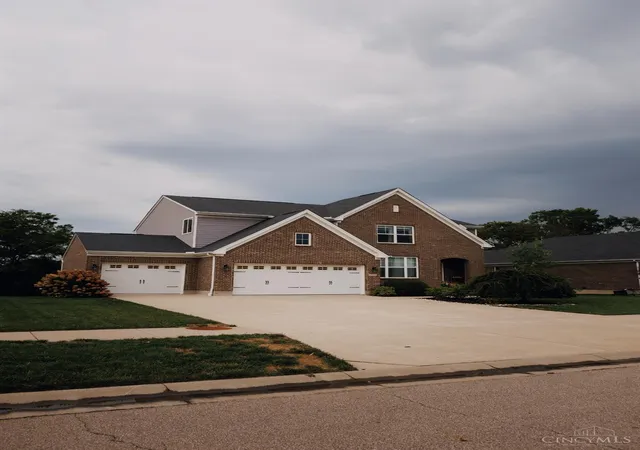 Photo 2 of Sale Pending at 5583 Anchors Way, Liberty Twp, OH 45011 | MLS# 1889581 | Listing updated on 2026-08-27