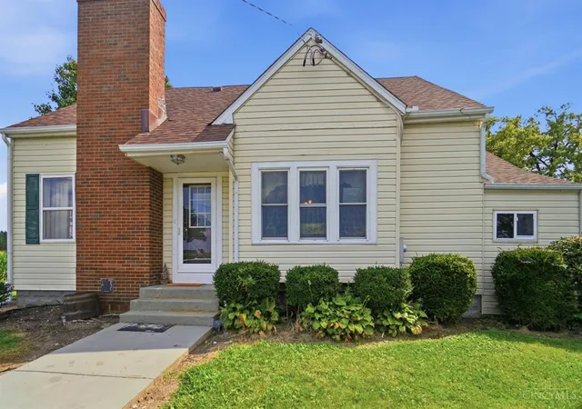 Photo 2 of Single family home for sale at 1129 Watkins Rd, Jamestown, OH 45335 | MLS# 1889524 | Listing updated on 2026-08-28