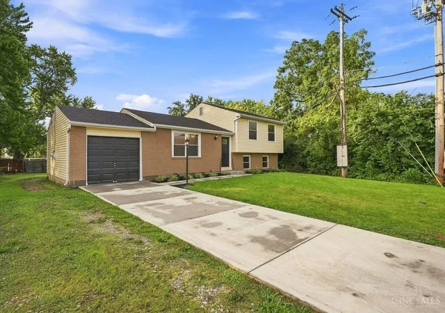 Photo 2 of Single family home for sale at 3419 Springdale Rd, Cincinnati, OH 45251 | MLS# 1889855 | Listing updated on 2026-09-04