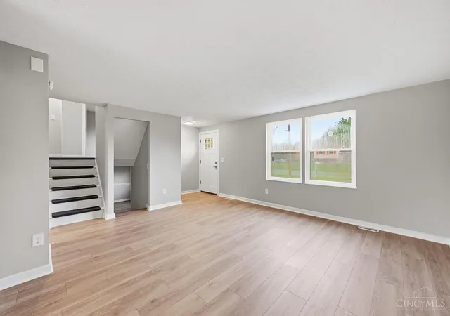 Photo 3 of Single family home for sale at 3419 Springdale Rd, Cincinnati, OH 45251 | MLS# 1889855 | Listing updated on 2026-09-04