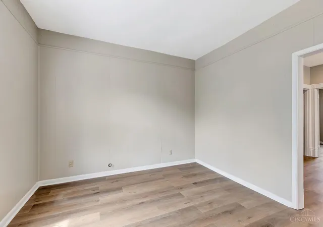Photo 3 of Single family home for sale at 1716 Iliff Ave, Cincinnati, OH 45205 | MLS# 1889883 | Listing updated on 2026-09-12