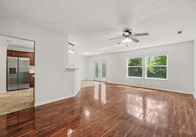 Photo 4 of Single family home for sale at 357 Hartford Ct, Hamilton Twp, OH 45039 | MLS# 1888620 | Listing updated on 2026-08-10