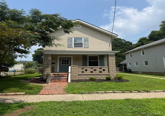 Photo 1 of Single family home for sale at 311 Main St, New Richmond, OH 45157 | MLS# 1889905 | Listing updated on 2026-09-30