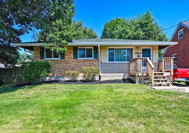 Photo 1 of Sale Pending at 9232 Coogan Dr, Cincinnati, OH 45231 | MLS# 1887887 | Listing updated on 2026-08-24