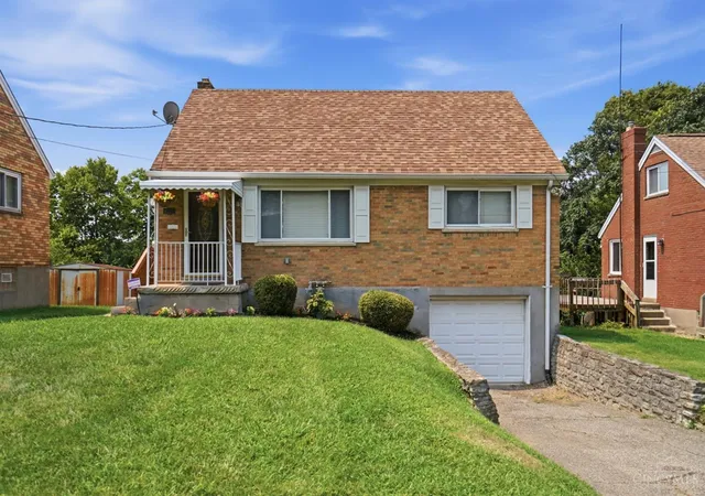 Photo 2 of Sale Pending at 6327 Stover Ave, Cincinnati, OH 45237 | MLS# 1889610 | Listing updated on 2026-08-17