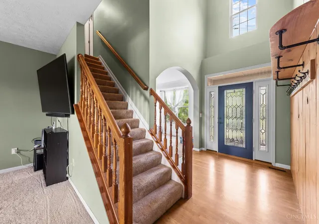 Photo 3 of Single family home for sale at 1151 Lake Fld Dr, Lebanon, OH 45036 | MLS# 1889879 | Listing updated on 2026-10-05
