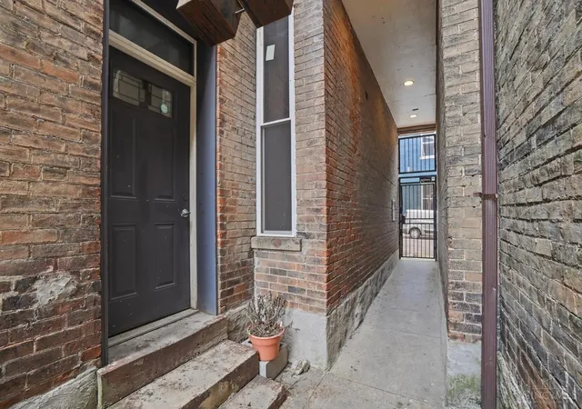 Listing Photo 5 - Condo for sale in building located at 2131 Colerain Ave, Cincinnati, OH 45214