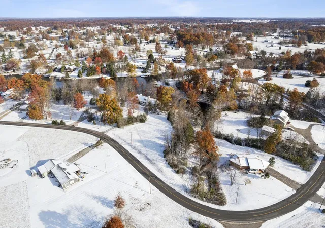 1st image of 476 S Waynoka Dr, Lake Waynoka, OH 45171 | MLS# 1889948