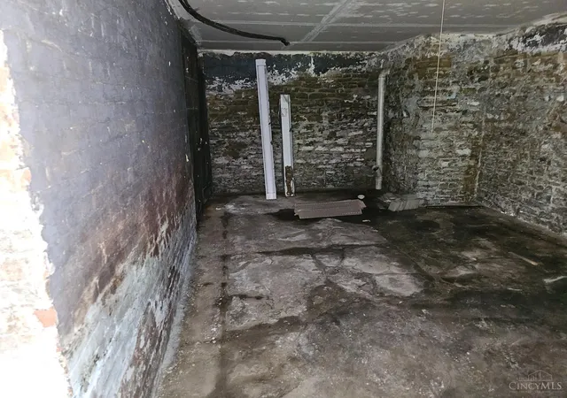 Photo 24 of Multi family home for sale at 3636 Reading Rd, Cincinnati, OH 45229 | MLS# 1889980 | Listing updated on 2026-08-10