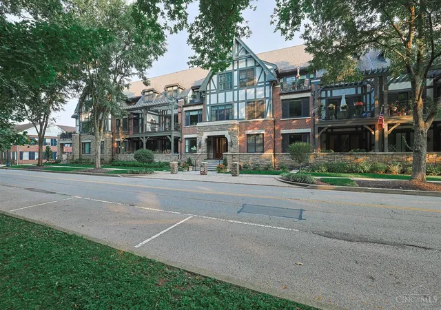 Photo 1 of Condo for sale at 3942 Miami Rd #203, Cincinnati, OH 45227 | MLS# 1889977 | Listing updated on 2026-08-12