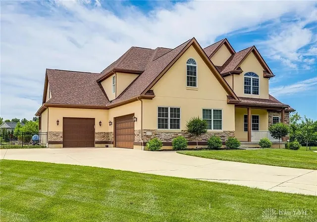 2nd image of 61 White Beech, Springboro, OH 45066 | MLS# 1889771