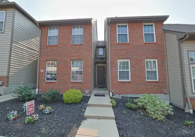 1st image of 10555 Montgomery Rd #35, Montgomery, OH 45242 | MLS# 1889968