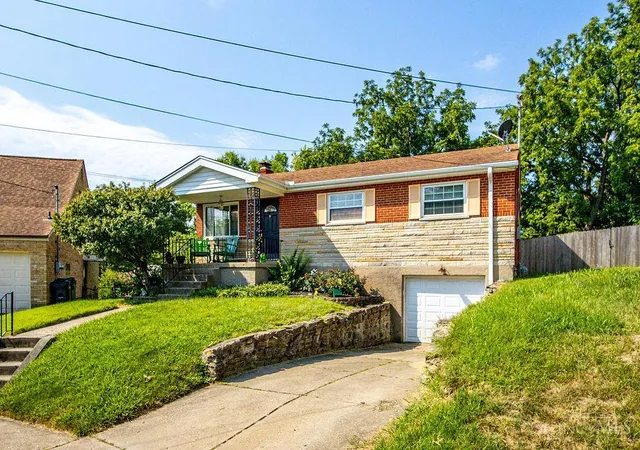 Photo 2 of Single family home for sale at 1737 Admiral Ct, Cincinnati, OH 45238 | MLS# 1889925 | Listing updated on 2026-09-13
