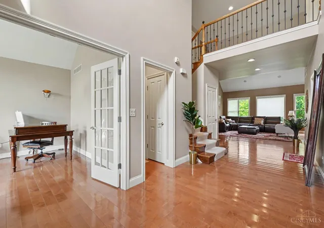 4th image of 4558 Guildford Dr, West Chester, OH 45069 | MLS# 1889909