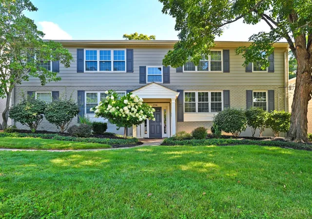 Photo 1 of Condo for sale at 3706 Ashworth Dr #C, Cincinnati, OH 45208 | MLS# 1890012 | Listing updated on 2026-09-10