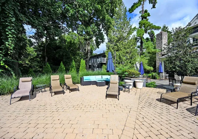Photo 58 of Condo for sale at 3706 Ashworth Dr #C, Cincinnati, OH 45208 | MLS# 1890012 | Listing updated on 2026-09-10