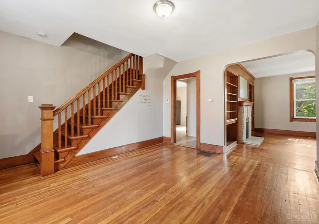 Photo 3 of Single family home for sale at 1530 Kinney Ave, Cincinnati, OH 45231 | MLS# 1889387 | Listing updated on 2026-09-10