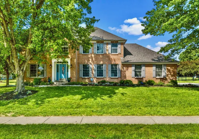Photo 1 of Single family home for sale at 1210 Ascot Dr, Hamilton Twp, OH 45039 | MLS# 1890072 | Listing updated on 2026-09-11
