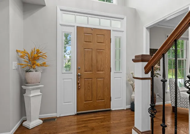 Photo 3 of Single family home for sale at 1210 Ascot Dr, Hamilton Twp, OH 45039 | MLS# 1890072 | Listing updated on 2026-10-09