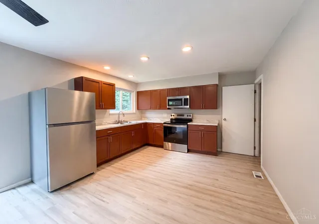 Photo 2 of Single family home for sale at 12157 Hitchcock Dr, Forest Park, OH 45240 | MLS# 1890093 | Listing updated on 2026-09-18