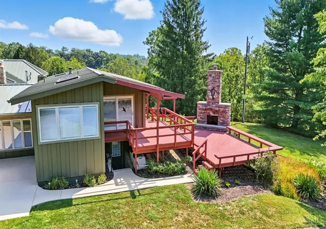 3rd image of 4387 Ireton Rd, Williamsburg, OH 45176 | MLS# 1890026