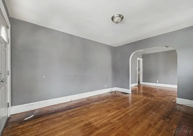Photo 3 of Single family home for sale at 4112 Vinedale Ave, Cincinnati, OH 45205 | MLS# 1889564 | Listing updated on 2026-09-10