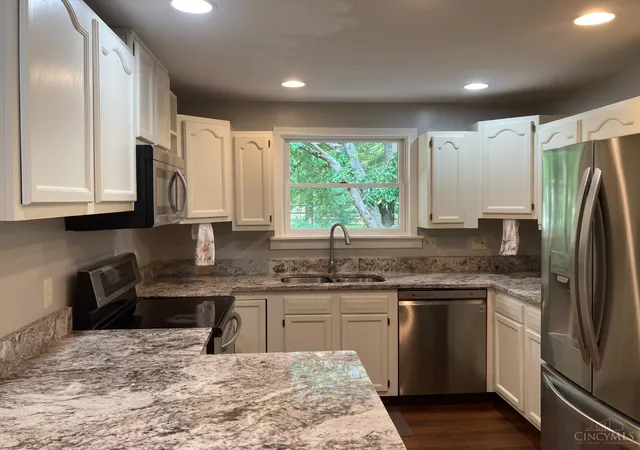2nd image of 1324 Woodville Pike, Milford, OH 45150 | MLS# 1890104