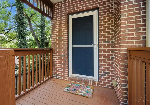 2nd image of 2552 Cleinview Ave, Cincinnati, OH 45206 | MLS# 1888797