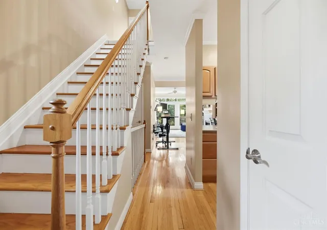 3rd image of 2552 Cleinview Ave, Cincinnati, OH 45206 | MLS# 1888797