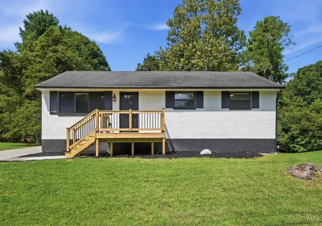 Photo 1 of Sale Pending at 4687 Galaxy Ln, Union Twp, OH 45244 | MLS# 1890053 | Listing updated on 2026-08-25