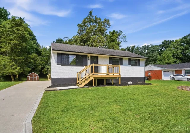 Photo 2 of Sale Pending at 4687 Galaxy Ln, Union Twp, OH 45244 | MLS# 1890053 | Listing updated on 2026-08-25