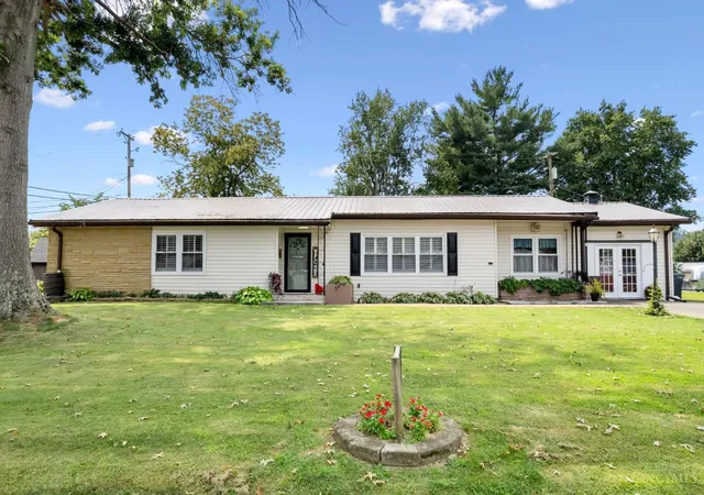 1st image of 1725 Friendship Rd, Aberdeen, OH 45101 | MLS# 1889976