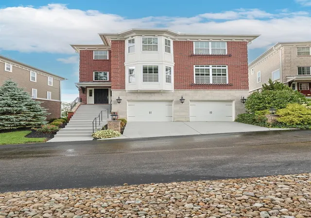 Photo 2 of Sale Pending at 5349 Grand Vista Ct, Cincinnati, OH 45227 | MLS# 1890100 | Listing updated on 2026-09-02