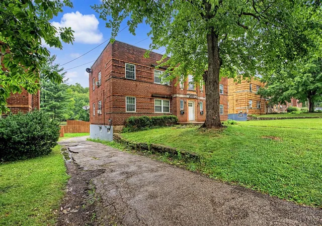 Photo 3 of Sale Pending at 3118 Werk Rd, Cincinnati, OH 45211 | MLS# 1889537 | Listing updated on 2026-09-17