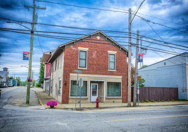 Photo 3 of Sale Pending at 101 Winchester St, Sardinia, OH 45171 | MLS# 1890147 | Listing updated on 2026-08-20