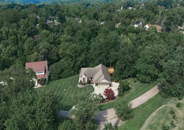 Photo 3 of Sale Pending at 10016 Skyridge Dr, Colerain Twp, OH 45252 | MLS# 1890166 | Listing updated on 2026-08-16