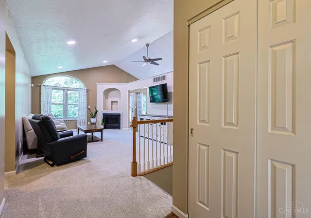Photo 4 of Sale Pending at 10016 Skyridge Dr, Colerain Twp, OH 45252 | MLS# 1890166 | Listing updated on 2026-08-16