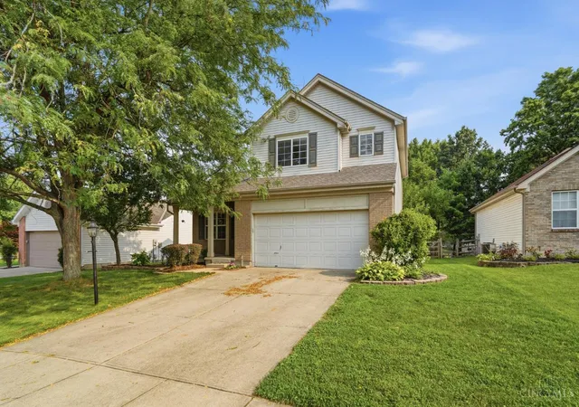 Photo 3 of Single family home for sale at 908 Pine Needle Pl, Hamilton Twp, OH 45039 | MLS# 1890209 | Listing updated on 2026-09-30