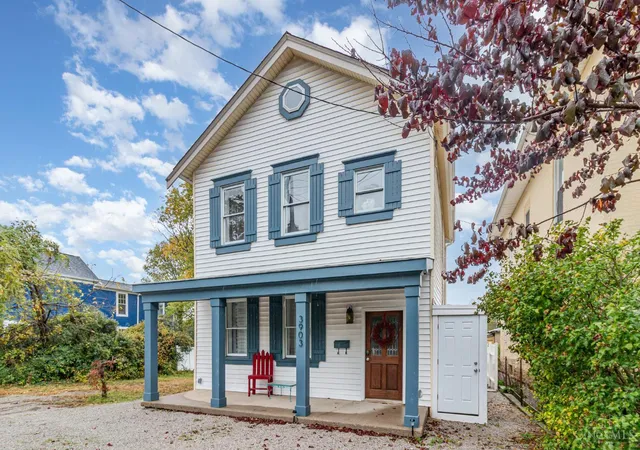Photo 1 of Single family home for sale at 3903 Dumont St, Cincinnati, OH 45226 | MLS# 1888686 | Listing updated on 2026-09-01