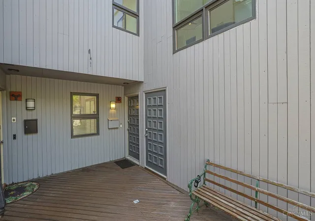 Photo 3 of Sale Pending at 1022 Hatch St, Cincinnati, OH 45202 | MLS# 1890230 | Listing updated on 2026-09-09