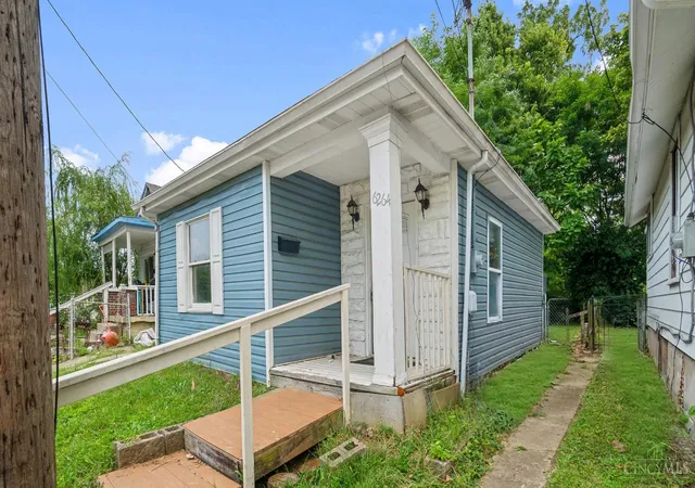 2nd image of 6264 Simpson Ave, Cincinnati, OH 45224 | MLS# 1890203