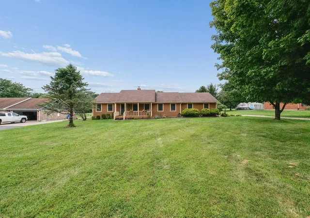2nd image of 255 S Waynesville Rd, Turtle Creek Twp, OH 45054 | MLS# 1890145