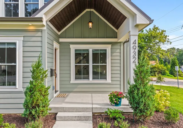 3rd image of 4932 Prospect Ave, Blue Ash, OH 45242 | MLS# 1890229