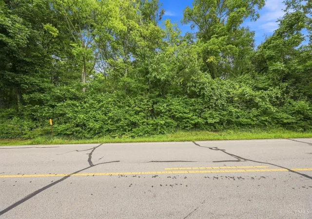 Photo 9 of Sale Pending at 2900 Minton Rd, Hanover Twp, OH 45013 | MLS# 1890232 | Listing updated on 2026-09-08