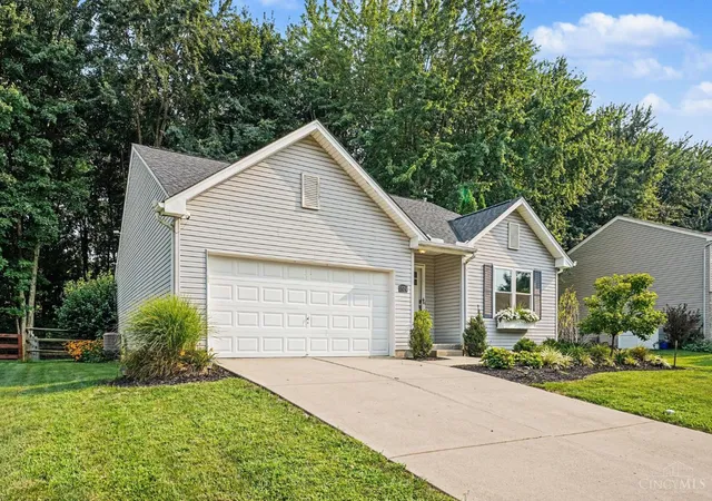 3rd image of 1519 Thornberry Rd, Amelia, OH 45102 | MLS# 1890049