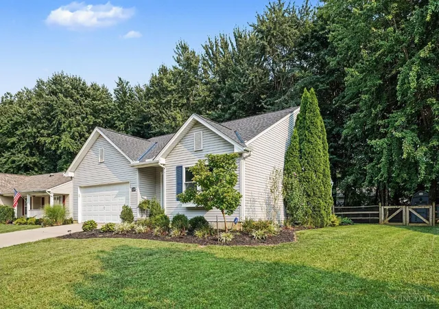 4th image of 1519 Thornberry Rd, Amelia, OH 45102 | MLS# 1890049