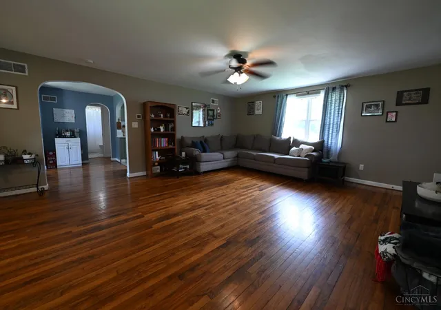 Photo 3 of Single family home for sale at 4245 Roselawn Ave, Batavia Twp, OH 45103 | MLS# 1890106 | Listing updated on 2026-10-02